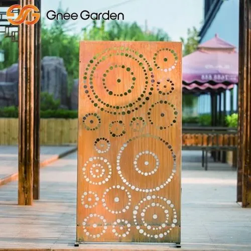 Corten Laser Cut Garden Zasloni