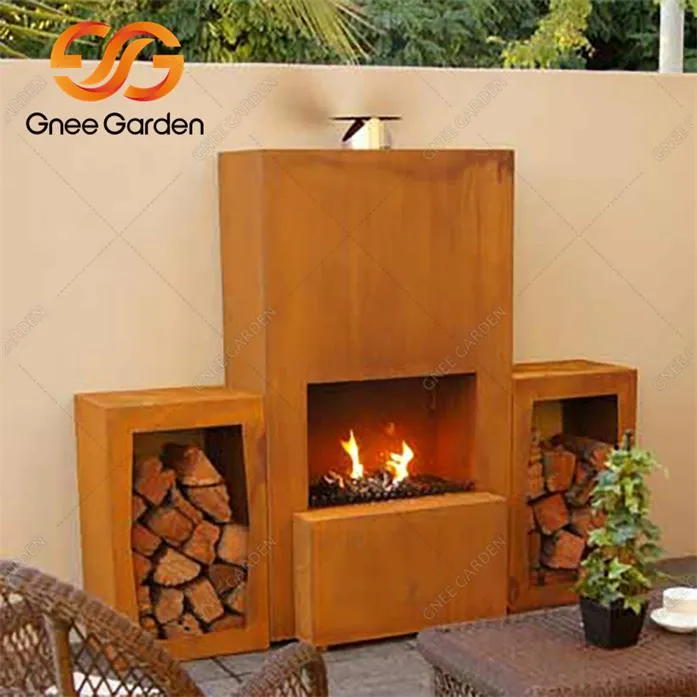 Corten Steel Kamin u dvorištu