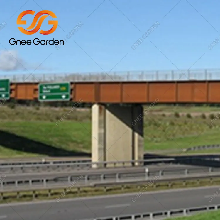 Izgradnja pješačkog mosta od čelika Corten