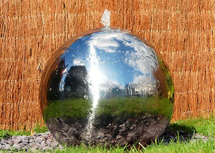 Sfera vode od nehrđajućeg čelika